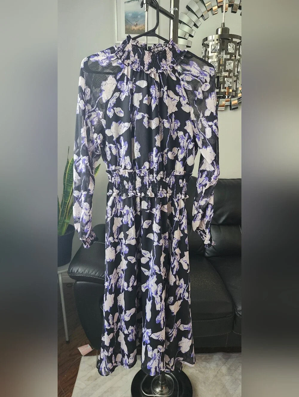 Long Sleeve Black Floral Midi Dress with Smocked Waist - Picture 4 of 10